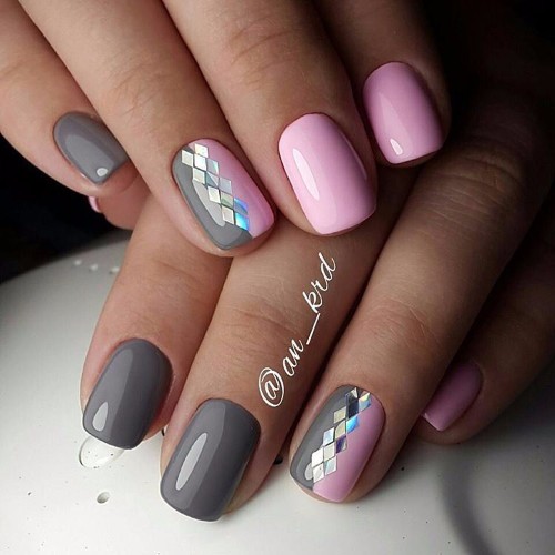 grey and pink nails for prom