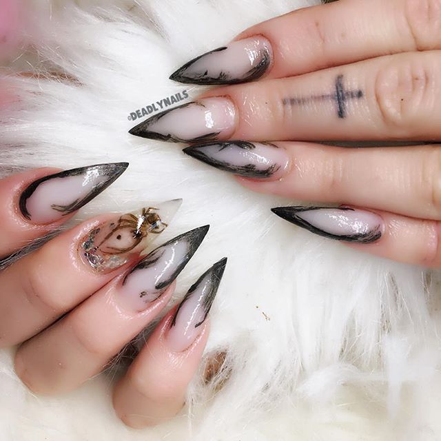 manicure with real spider