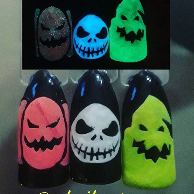 glowing in the dark halloween nail art