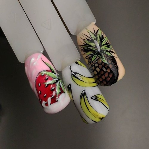 бананы на ногтях фото